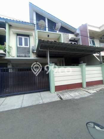 Disewakan Rumah Harga Terjangkau di Rawamangun Jakarta Timur Punya 6 Kamar Tidur Disewakan Rumah Harga Terjangkau di Rawamangun Jakarta Timur Punya 6 Kamar Tidur
