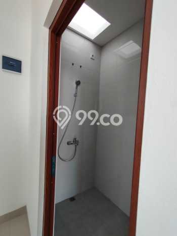 For Sale Hunian Rumah Terawat 3 KT di Pondok Kelapa, Jakarta Timur For Sale Hunian Rumah Terawat 3 KT di Pondok Kelapa, Jakarta Timur