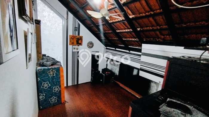 For Sale Rumah 3 Kamar Lokasi Ideal Bagus dan Strategis di Mustikajaya For Sale Rumah 3 Kamar Lokasi Ideal Bagus dan Strategis di Mustikajaya