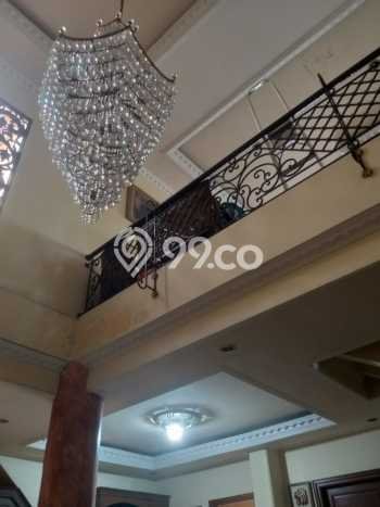 Dijual Rumah Mewah Elegan Dengan View Cantik di Rawamangun, Jakarta Timur Dijual Rumah Mewah Elegan Dengan View Cantik di Rawamangun, Jakarta Timur