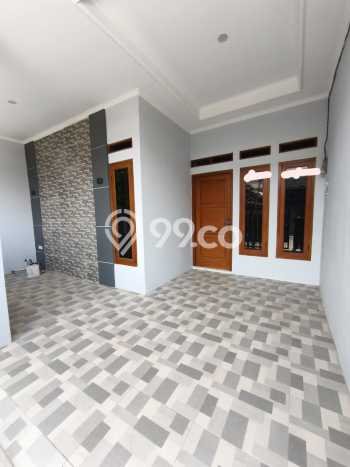 Rumah Minimalis 3 KT di Harapan Jaya Bekasi Semi Furnished Rumah Minimalis 3 KT di Harapan Jaya Bekasi Semi Furnished