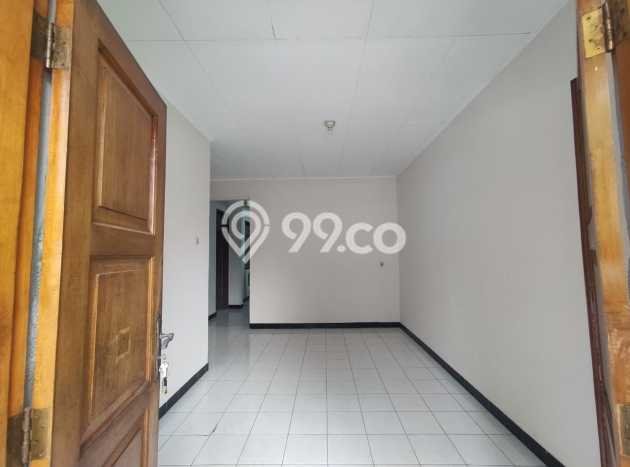 Rumah di Taman Kopo Indah, 2 KM, Lingkungan Elite, Luas 140m² Bangunan 150m² Rumah di Taman Kopo Indah, 2 KM, Lingkungan Elite, Luas 140m² Bangunan 150m²