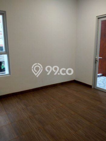 Dijual Segera Kost 10 Kamar, 10 Kamar Mandi di Ciputat, Tangerang Selatan, Luas 158m2 Dijual Segera Kost 10 Kamar, 10 Kamar Mandi di Ciputat, Tangerang Selatan, Luas 158m2