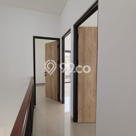 Rumah Modern Cantik 3 Kamar Siap Huni di Ciracas Rumah Modern Cantik 3 Kamar Siap Huni di Ciracas