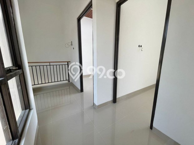 Jual Rumah Strategis Bagus Punya 2 KT di Setu Tangerang Selatan SHM Jual Rumah Strategis Bagus Punya 2 KT di Setu Tangerang Selatan SHM