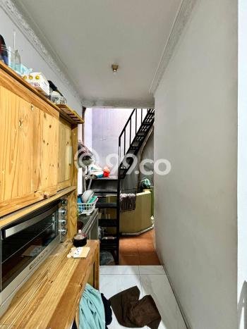 Hunian Cantik Modern Lb 130m2 di Tebet, Jakarta Selatan Hunian Cantik Modern Lb 130m2 di Tebet, Jakarta Selatan