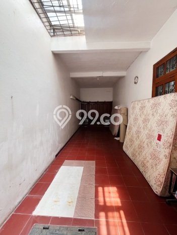 Siap Huni Rumah Mewah 4 Kamar di Matraman Dekat ke Mana Pun Siap Huni Rumah Mewah 4 Kamar di Matraman Dekat ke Mana Pun