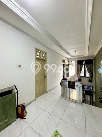 Hunian Cantik Modern Lb 130m2 di Tebet, Jakarta Selatan Hunian Cantik Modern Lb 130m2 di Tebet, Jakarta Selatan