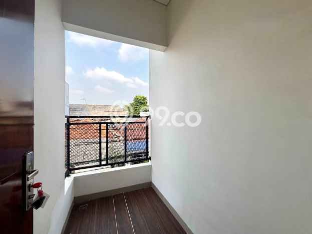 Hunian Mewah Dijual LT 110m2 di Tebet, Jakarta Selatan Hunian Mewah Dijual LT 110m2 di Tebet, Jakarta Selatan