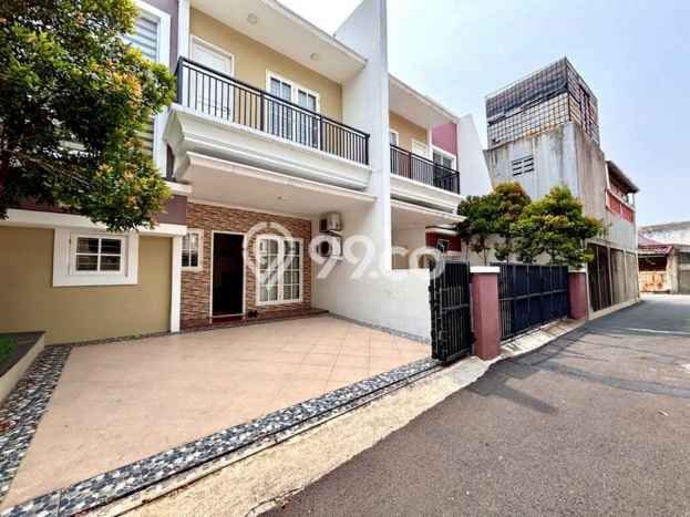 Dijual Rumah Elit Exclusive di Tebet, Jakarta Selatan Dijual Rumah Elit Exclusive di Tebet, Jakarta Selatan