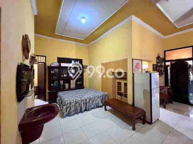 Rumah Mewah Siap Huni LT 216m2 di Tebet, Jakarta Selatan Rumah Mewah Siap Huni LT 216m2 di Tebet, Jakarta Selatan