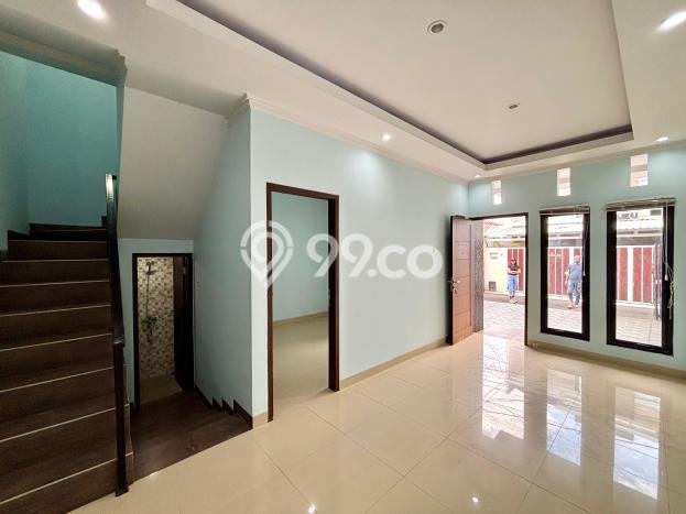 Hot Offer Hunian Mewah Ideal dan Luas di Tebet, Jakarta Selatan Hot Offer Hunian Mewah Ideal dan Luas di Tebet, Jakarta Selatan