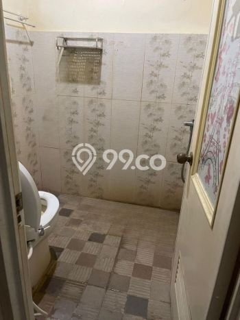 Siap Huni Hunian Elit 13 Kamar di Tebet Dekat ke Mana Pun Siap Huni Hunian Elit 13 Kamar di Tebet Dekat ke Mana Pun