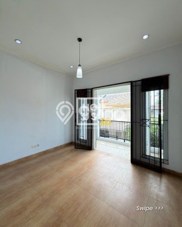 Best Deal Hunian Mewah Ideal dan Luas di Tebet, Jakarta Selatan Best Deal Hunian Mewah Ideal dan Luas di Tebet, Jakarta Selatan