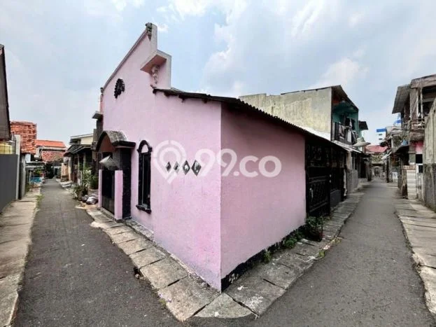 Unit Kost Dijual di Kawasan Tebet Jakarta Selatan dengan 6 KT Unit Kost Dijual di Kawasan Tebet Jakarta Selatan dengan 6 KT