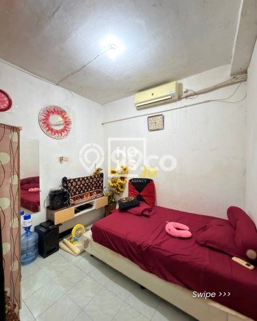 Rumah Kost untuk Dijual di Tebet dengan 8 KT, 2 KM, Luas 100m2 Rumah Kost untuk Dijual di Tebet dengan 8 KT, 2 KM, Luas 100m2
