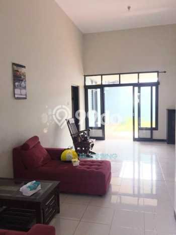 Sewa cepat hunian minimalis lokasi strategis 2 Kamar di Tembalang, Semarang Sewa cepat hunian minimalis lokasi strategis 2 Kamar di Tembalang, Semarang
