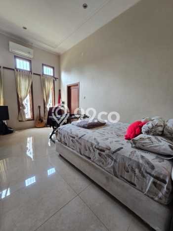 For Sale Rumah Mewah Exclusive di Tembalang, Semarang For Sale Rumah Mewah Exclusive di Tembalang, Semarang