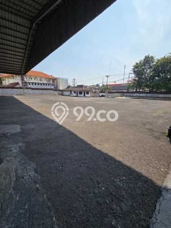 Disewakan Gudang di Kawasan Ramai Kendal Luas 2800m2 Disewakan Gudang di Kawasan Ramai Kendal Luas 2800m2
