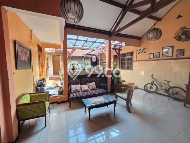 Dijual Rumah Mewah Exclusive di Semarang Barat, Semarang Dijual Rumah Mewah Exclusive di Semarang Barat, Semarang