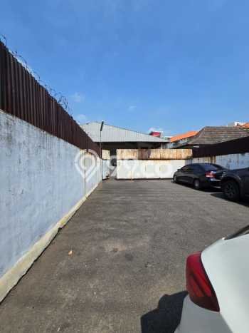 Disewakan Gudang di Kawasan Ramai Kendal Luas 2800m2 Disewakan Gudang di Kawasan Ramai Kendal Luas 2800m2
