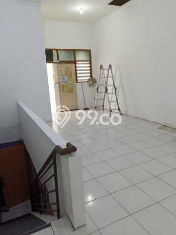 Rumah di Pedurungan, Semarang, LT 88m2m² LB 160m2m² Rumah di Pedurungan, Semarang, LT 88m2m² LB 160m2m²