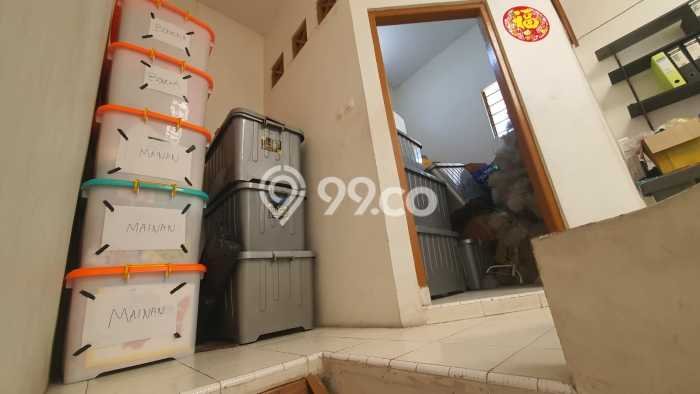 HARGA SPESIAL! Rumah Premium di Semarang Barat, Semarang, Luas 120m2m² Bangunan 210m2m² BISA KPR! HARGA SPESIAL! Rumah Premium di Semarang Barat, Semarang, Luas 120m2m² Bangunan 210m2m² BISA KPR!