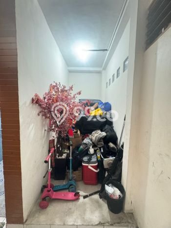 HARGA SPESIAL! Rumah Premium di Semarang Barat, Semarang, Luas 120m2m² Bangunan 210m2m² BISA KPR! HARGA SPESIAL! Rumah Premium di Semarang Barat, Semarang, Luas 120m2m² Bangunan 210m2m² BISA KPR!