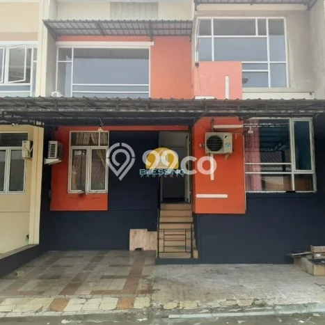Rumah Strategis Modern Lb 148m2 di Semarang Barat, Semarang Rumah Strategis Modern Lb 148m2 di Semarang Barat, Semarang