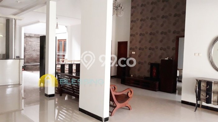 For Sale Rumah Mewah Exclusive di Tembalang, Semarang For Sale Rumah Mewah Exclusive di Tembalang, Semarang