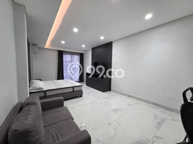 Rumah Elit Modern Tanpa Renovasi di Candi Golf Semarang Rumah Elit Modern Tanpa Renovasi di Candi Golf Semarang