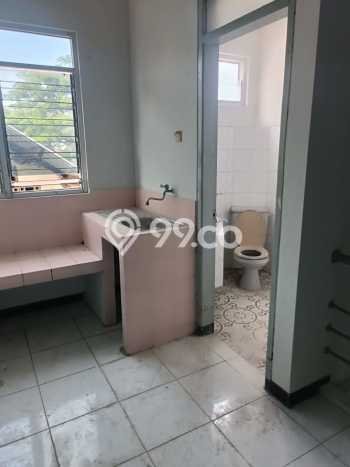 Ruko Dijual Lokasi Emas di Semarang Tengah Luas 210m2 Ruko Dijual Lokasi Emas di Semarang Tengah Luas 210m2