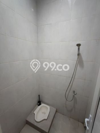 Lokasi strategis! Rumah siap huni disewakan di Candisari LB 200m2 Lokasi strategis! Rumah siap huni disewakan di Candisari LB 200m2