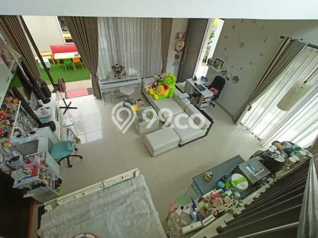Rumah Elit Modern Tanpa Renovasi di BSB City Semarang Rumah Elit Modern Tanpa Renovasi di BSB City Semarang