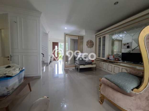 Rumah sewa siap huni 4 Kamar Tidur di BSB City, Semarang Rumah sewa siap huni 4 Kamar Tidur di BSB City, Semarang