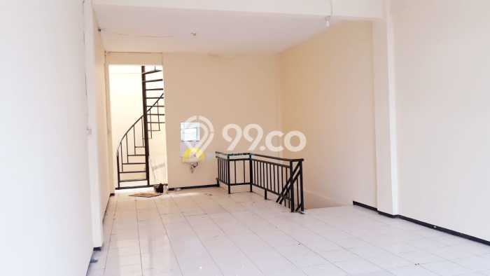 Lokasi Strategis! Dijual Ruko Bisnis di Semarang Tengah, Semarang Kondisi Bagus Lokasi Strategis! Dijual Ruko Bisnis di Semarang Tengah, Semarang Kondisi Bagus