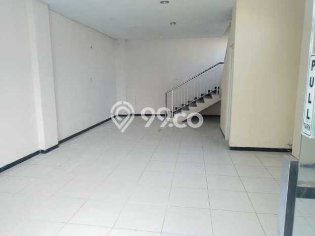 Area Strategis! Disewakan Ruko Lokasi Semarang Tengah, Semarang Cocok untuk Bisnis Area Strategis! Disewakan Ruko Lokasi Semarang Tengah, Semarang Cocok untuk Bisnis