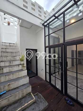 Rumah Modern 2 KT di BSB City Semarang Semi Furnished Rumah Modern 2 KT di BSB City Semarang Semi Furnished