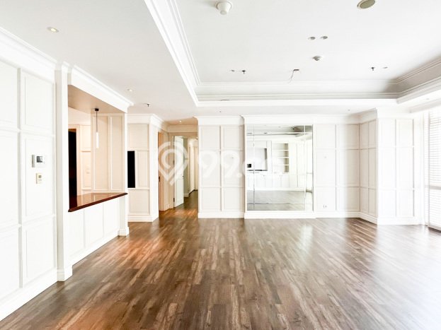 Dijual Apartemen Luxury di Simprug 3 Kamar & 3 Kamar Mandi Dijual Apartemen Luxury di Simprug 3 Kamar & 3 Kamar Mandi