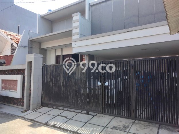 Hunian Mewah Siap Huni LT 200m2 di Grogol Petamburan, Jakarta Barat Hunian Mewah Siap Huni LT 200m2 di Grogol Petamburan, Jakarta Barat