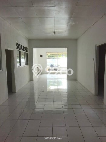 Dijual Rumah Luas Megah Dengan View Cantik di Roxy, Jakarta Pusat Dijual Rumah Luas Megah Dengan View Cantik di Roxy, Jakarta Pusat