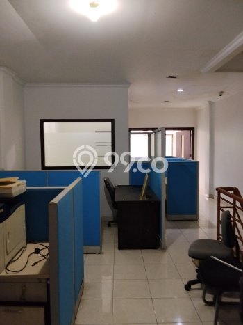 Ruko Dijual di Jakarta Pusat LT 75m2 & LB 200m2 Lokasi Terbaik! Ruko Dijual di Jakarta Pusat LT 75m2 & LB 200m2 Lokasi Terbaik!