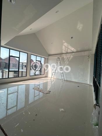 Gudang Kawasan Bisnis Kawasan Pantai Indah Kapuk 2, Luas 360m², Siap Operasi Gudang Kawasan Bisnis Kawasan Pantai Indah Kapuk 2, Luas 360m², Siap Operasi