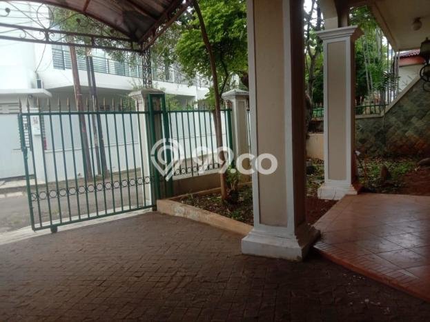 Rumah Mewah LB 200m2 Siap Huni Desain Elegan di Warung Buncit, Jakarta Selatan Rumah Mewah LB 200m2 Siap Huni Desain Elegan di Warung Buncit, Jakarta Selatan