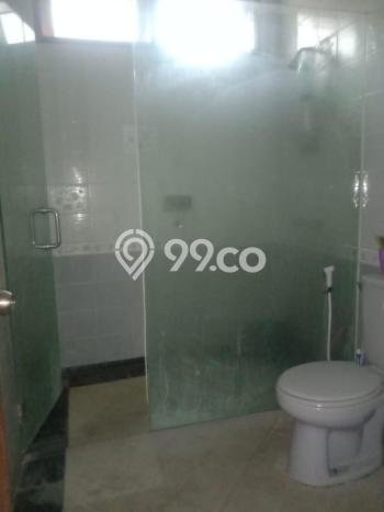 Rumah Mewah LB 200m2 Siap Huni Desain Elegan di Warung Buncit, Jakarta Selatan Rumah Mewah LB 200m2 Siap Huni Desain Elegan di Warung Buncit, Jakarta Selatan