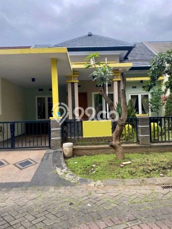 Rumah Kontrakan Malang LT 162m2 LB 162m2 Area Soekarno Hatta Rumah Kontrakan Malang LT 162m2 LB 162m2 Area Soekarno Hatta