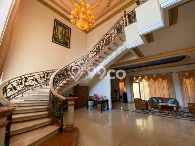 Dijual Rumah Premium dengan Fasilitas Sekitar Lengkap di Pantai Indah Kapuk, Jakarta Utara Dijual Rumah Premium dengan Fasilitas Sekitar Lengkap di Pantai Indah Kapuk, Jakarta Utara