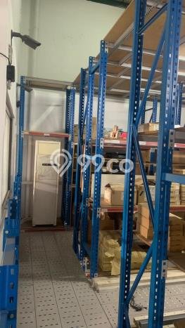 Gudang Dijual di Jakarta Barat LT 180m2 & LB 405m2 Lokasi Terbaik! Gudang Dijual di Jakarta Barat LT 180m2 & LB 405m2 Lokasi Terbaik!