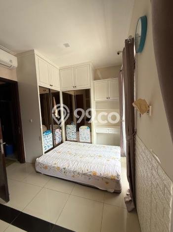 Rumah Elit Modern Tanpa Renovasi di Green Lake City Jakarta Barat Rumah Elit Modern Tanpa Renovasi di Green Lake City Jakarta Barat
