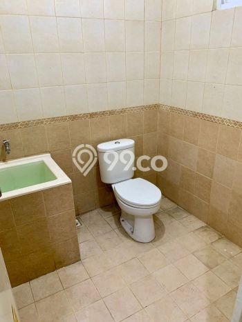 Unit Ruko Dijual di Cengkareng Jakarta Barat 204m2 Unit Ruko Dijual di Cengkareng Jakarta Barat 204m2